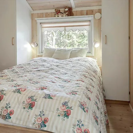 M359-vaeggerlose-solvlysvej-15 * Bøtø By